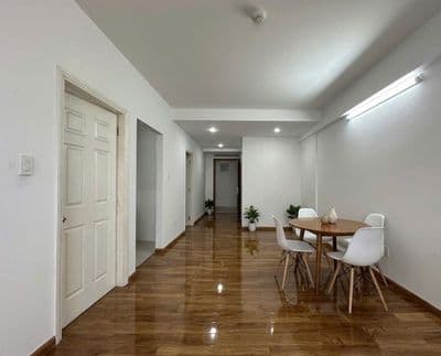 Chính chủ bán Ehome 3, căn 2PN Block B2 ngay hồ bơi, tầng 8, Hướng Nam
