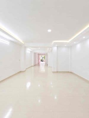Mặt bằng mặt tiền giá rẻ – vị trí đẹp! 3.5 x20 nở hậu 6m