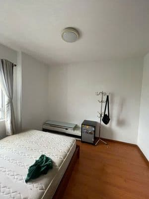 Chung cư Oriental Plaza (đường Âu Cơ) bán 2 phòng 74m2. 4.5 tỉ sổ hồng