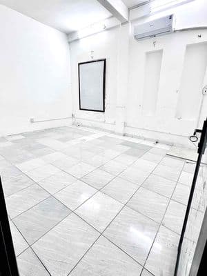 Vincom 3/2, Vòng Xoay Dân Chủ