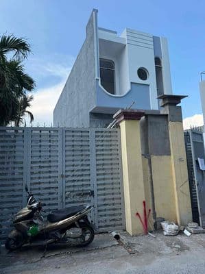 chính chủ kẹt tiền bán gấp lô đất 100m2 , Tăng Nhơn Phú A , 4,5 x 22m