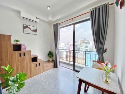 Studio full nt (mgr) cửa sổ siêu thoáng - thang máy -gần đh vhu & huit