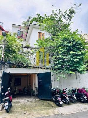 Cho thuê mặt bằng 200m2 đường quốc hương giá 22 triệu
