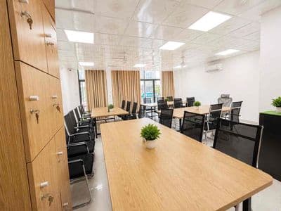 Cho thuê văn phòng KĐT Vạn Phúc full nội thất 13 triệu