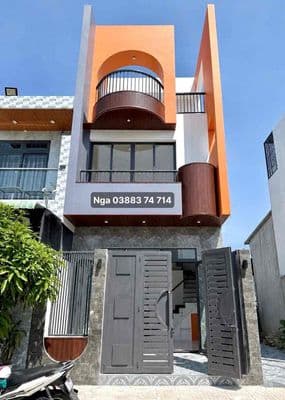 4.25 tỷ tl - nhà mới 3 tầng - 5’ tới vinhome - gần chợ long phước
