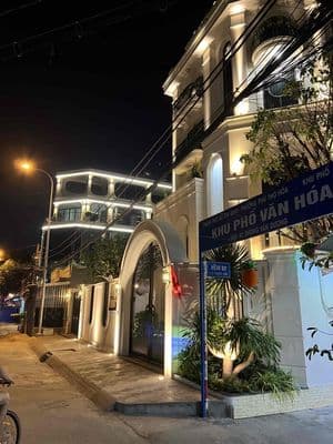 Căn góc 2 mặt tiền cạnh Aeon mall