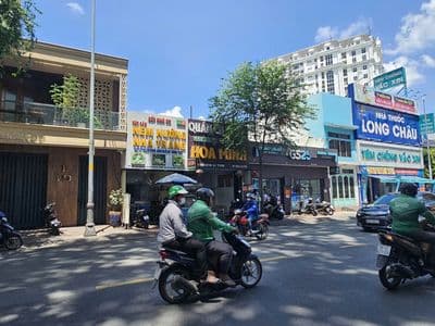 Mt Cống Quỳnh Ngang 5m 2 Tầng 250m2 Ngay Bệnh Viện Từ Dũ