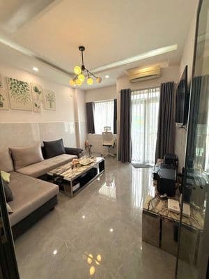 Nhà đẹp mtkd đường tên lửa cách aeon 50m 4,5x20m 4 tầng ở ngay