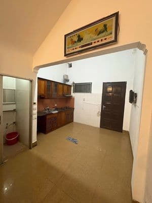 Cho thuê nhà Nguyễn Chí Thanh, 42mx4T, ngõ ô tô,ở gia đình, VP, Spa…
