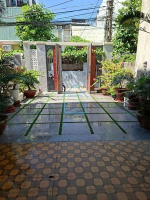 Nhà đẹp 2pn sân vườn 120mw kiệt rộng lê cơ