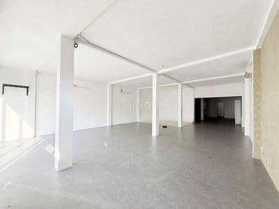 Dtsd hơn 130m2 - có thang máy - trống suốt – 535 điện biên phủ, q10