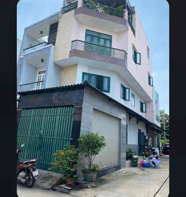 Nhà thuê 3 tầng 4 phòng ngủ hemt xe tải gần KDC Vĩnh Lộc