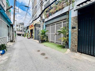 4 tỷ chút - hẻm 6m xe hơi thông - 40m2 - có ngủ trệt - gần emart 2