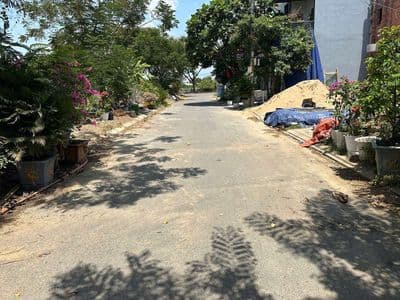 Siêu Rẻ Hiếm Đất Mt Nguyễn Tuyển