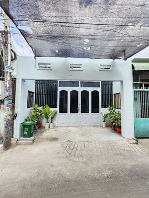 Nhà trệt lầu giá Rẻ gần ngã tư Chiêu Liêu - Dĩ An