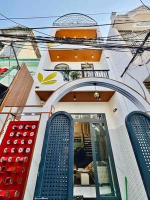 50m ra MT, hẻm 4m 1trục, XH đỗ cửa, 3 Tầng kiên cố, 3PN, Pthờ ST. Full