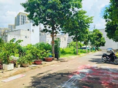 Đất sổ riêng sát vinhomes grand park