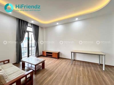 Cho thuê phòng full nội thất ban công siêu rộng đi bộ sang đh văn lang