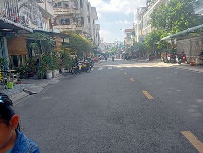 cho thuê nhà dương quảng hàm. phường An nhơn.gv. hxh