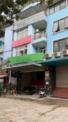 Cho thuê nhà mặt phố Vạn Phúc, Ba Đình - 135m2 x 5T + 1 Hầm, MT 7m