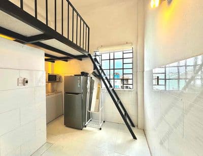 Căn hộ gác cửa sổ thoáng phạm văn chiêu gò vấp full nội thất