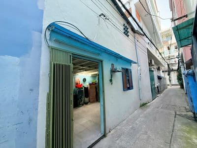 Chỉ 2.9 tỷ (tl) - bán nhà đường hậu giang quận 6 cách mặt tiền 1 căn