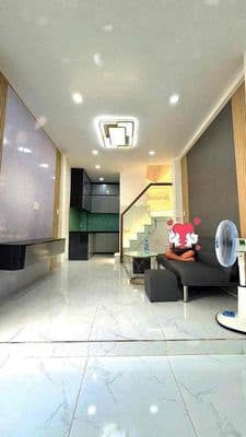 Nhà Lạc Long Quân - Quận 11