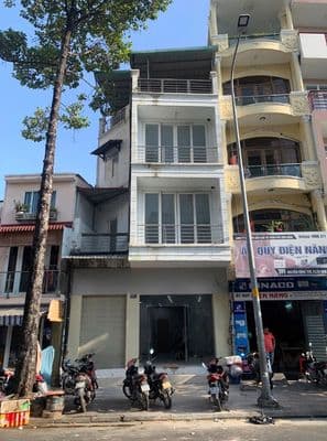 MT Nguyễn Công Trứ, Q1. DT: 6,5x15m, Kc: trệt 3 lầu