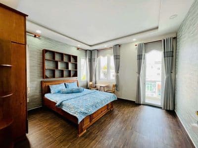 Căn hộ full nội thất ban công rộng thoáng