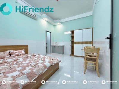 Căn Hộ nội thất cơ bản nhận xe điện - thú cưng ngay Công Viên Phú Lâm