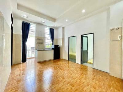 Căn hộ 2 phòng ngủ riêng biệt 50m2 có ban công ngay đh văn lang