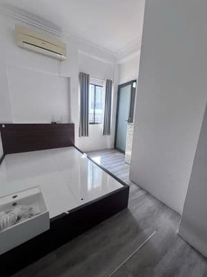 Căn hộ 2PN 2WC_Ban công, Full Nội Thất_View Trường Sa Phú Nhuận
