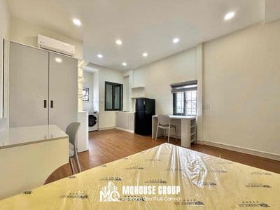 Studio mới đẹp - máy giặc riêng - gần học viện hàng không - etown ch