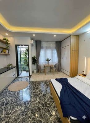 Siu Phẩm Ban Công 30m2 - Khu Trung Tâm - Phú Nhuận - Khu Vực An Ninh