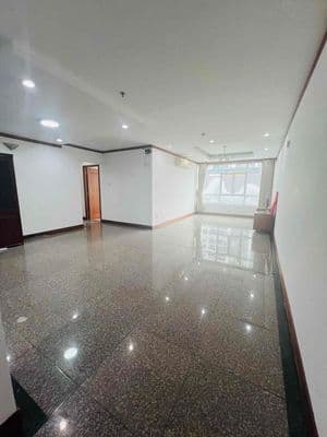 Bán gấp giá tốt cc giai việt 3pn2wc dt rộng hiếm 150m2 sổ hồng đc vay