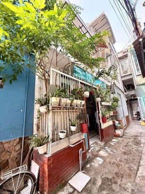 Nhà hẻm Sơn kỳ Tân Phú,2 tầng hoàn công đủ,30m2-SHR ngang 5m khủng