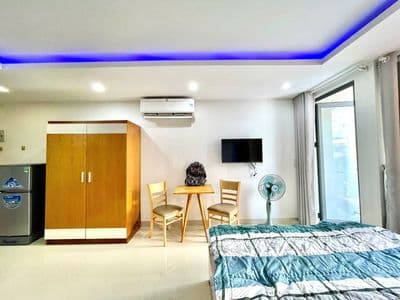 Cho thuê căn hộ studio gần chợ Xóm Mới ngay trung tâm thành phố
