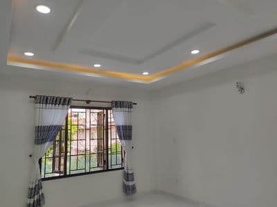 Cho thuê nhà mt đường giải phóng p4. dt 6x25, 3 tầng. 5p. khu sân bay