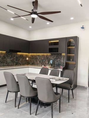 Nhà hẻm đã hoàn thiện, khách mua có thể vào ở ngay