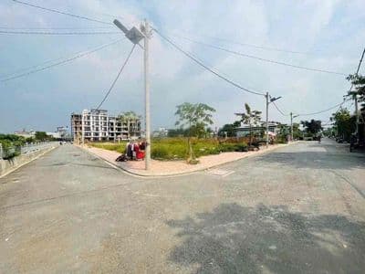 Đất 1/ Thạnh Xuân 25, Q.12, đường nhựa 8m, có vỉa hè, gần UBND Q.12