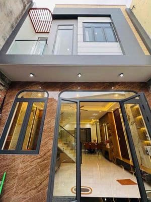 b nhà 2 tầng mới 3 pn ngay chiến lược gần aeon bình tân