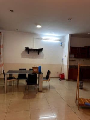 Cho thuê ở liền căn hộ chung cư saomreal 584 lũy bán bích 8tr5 2pn