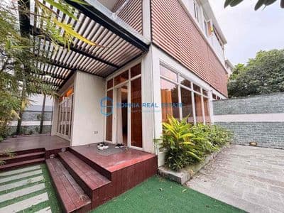𝐕𝐢𝐥𝐥𝐚 𝐃𝐮𝐩𝐥𝐞𝐱 Thảo Điền DT 240m2,Full nội thất sân vườn, 3 lầu