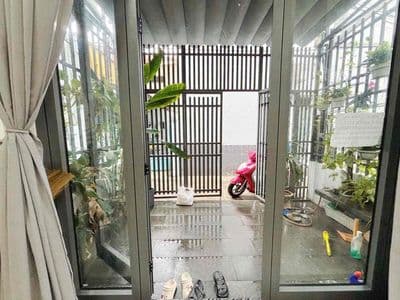 cho thuê nhà 2 tầng 3pn/3wc full nội thất k trưng nữ vương