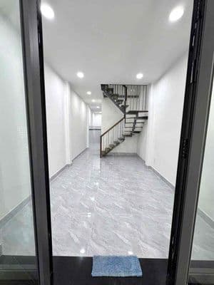 Cho thuê nhà Mới 100%,/ đs 2,p.Trường Thọ TĐ, 2 tầng Giá 9tr TL