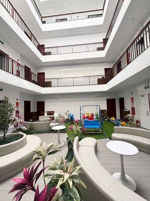 Cho thuê căn hộ 2pn mới đường Trần nam trung, hòa xuân, khu vui chơi