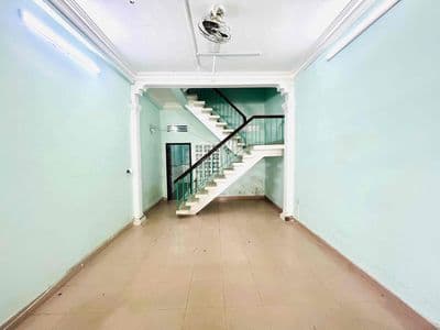 Nhà kinh doanh sầm uất Phan Chu Trinh 14tr/th 4PN mọi ngành nghề 170m2