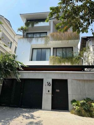 U MÊ Villa 10x20m | Style Hiện Đại, Sân Vườn Đẹp, 5PN Full Nội