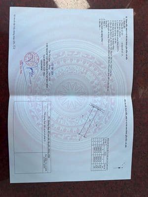 đất thổ cư gần chợ , gần trường học ,gần trung tâm