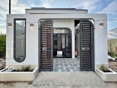 NHÀ CẤP 4 CHỈ 1 TỶ490Triệu - A/c sẵn 300Triệu Sang Tên Dọn Vào Ở Ngay